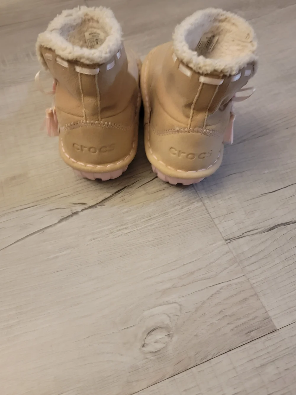 CROCS soft tan